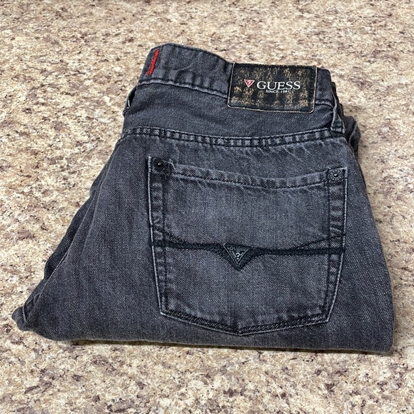 Vintage black GUESS slim straight del mar fit size 31 CA - Picture 6 of 6
